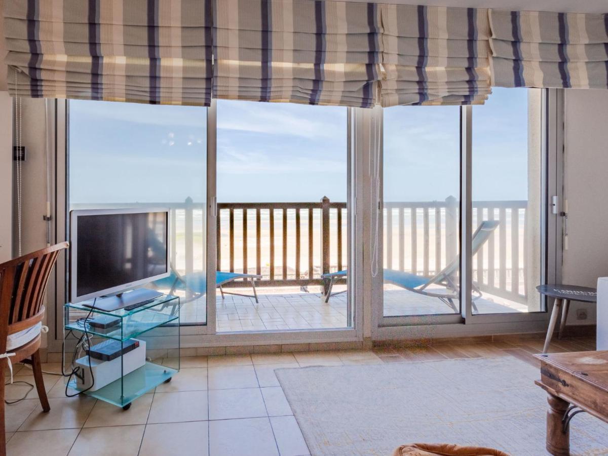 Apartment Les Terrasses Du Casino By Interhome Cabourg Esterno foto