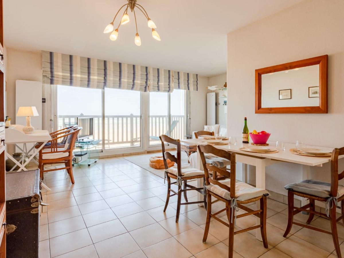 Apartment Les Terrasses Du Casino By Interhome Cabourg Esterno foto